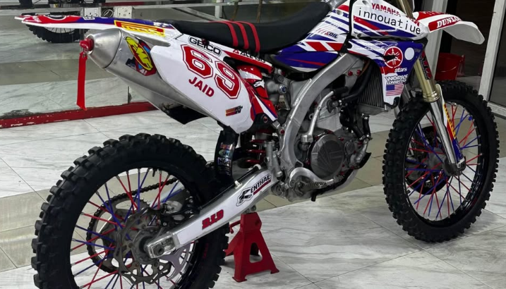 Yamaha Yz450F 2013 in perfect condition for sale