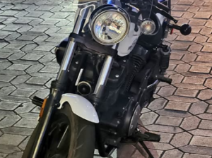 Yamaha bolt 2014 in mint condition for sale