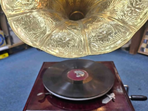 Beautiful real antique working gramophone for sale