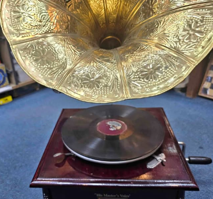 Beautiful real antique working gramophone for sale