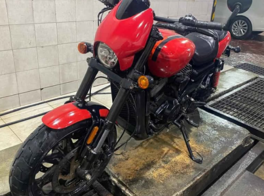 Harley davidson xg750 2018 in very good condition