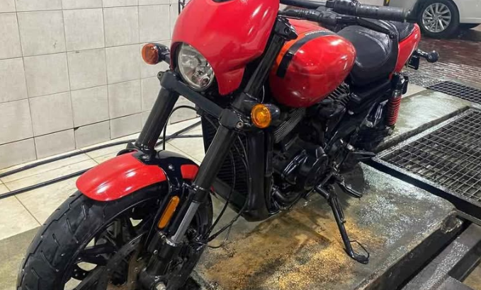 Harley davidson xg750 2018 in very good condition