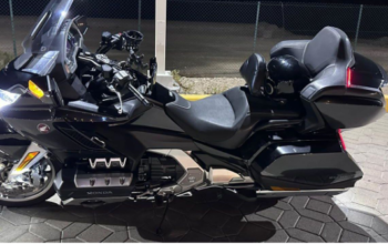 Honda Gold Wing Gcc in excellent condition for sa