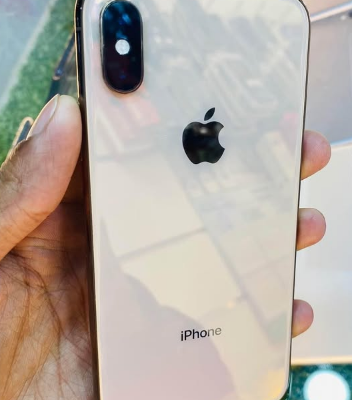 iPhone XS 64GB For Sale