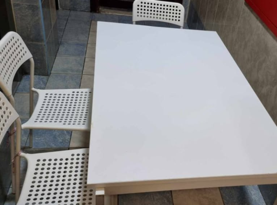 ikea table with 4 chairs for sale