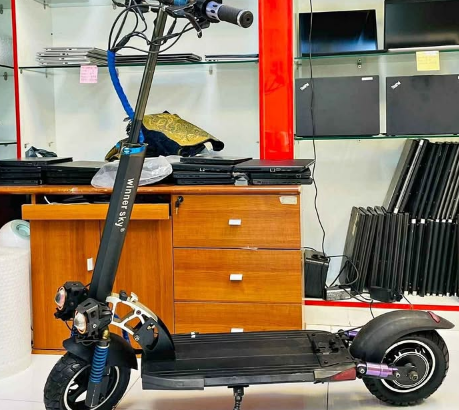 E 10 Pro Scooter For Sale