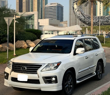 Lexus LX570 full option 2014 Gcc for sale