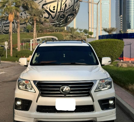 Lexus LX570 full option 2014 Gcc for sale