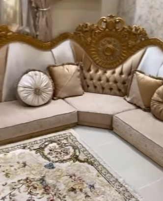 للبيع كنب مصري اصلي لـ 12 شخص
