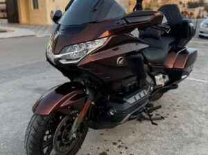 Honda Goldwing 2018 Gcc in perfect condition for