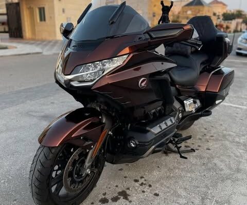 Honda Goldwing 2018 Gcc in perfect condition for