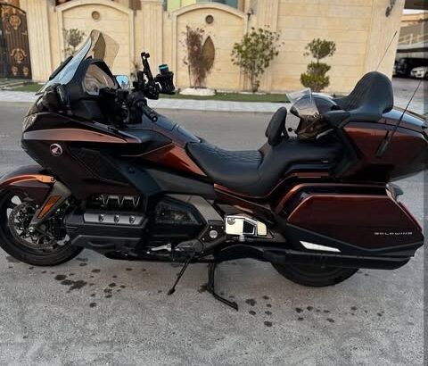 Honda Goldwing 2018 Gcc in perfect condition for