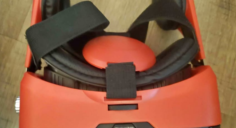 Arcadia 360 Virtual Reality Headset For Sale