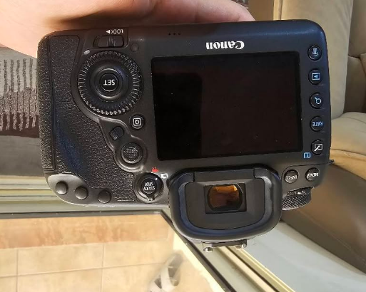 Canon 5D mark IV BODY with 24 70 mm F4 LENS For Sa