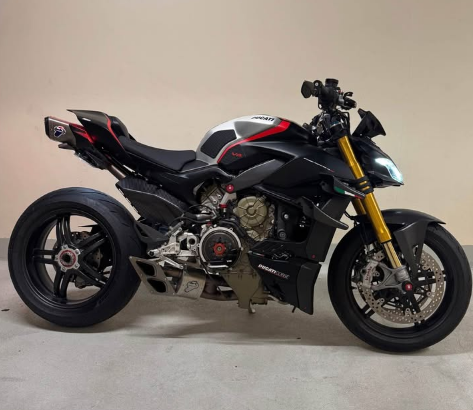 Ducati Streetfighter V4 SP 2022 GCC For Sale
