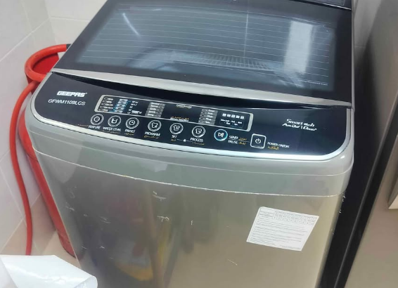 Geepas washing machine 10kg for sale