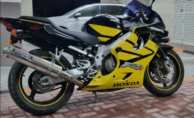 Honda CBR600F4i, 2007 in excellent condition for s