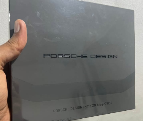 Honor magic 7Rsr Porsche design for sale