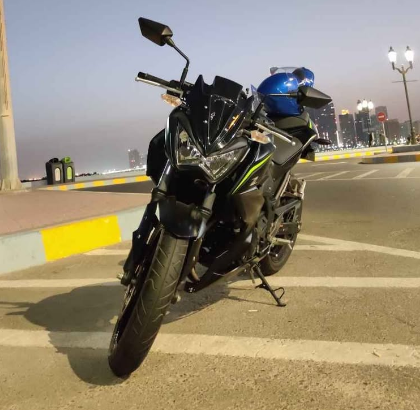 Kawasaki z300 2018 GCC In perfect condition for sa