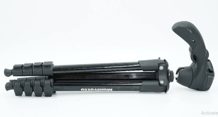 Manfrotto Mkcompactacn-Bk Compact Action Tripod