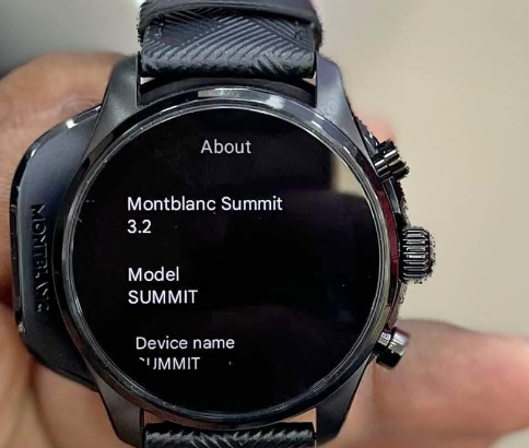 Montblanc Summit 3 Smartwatch – Black Titanium For