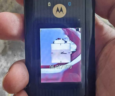 Motorola razr v8 Classic for sale