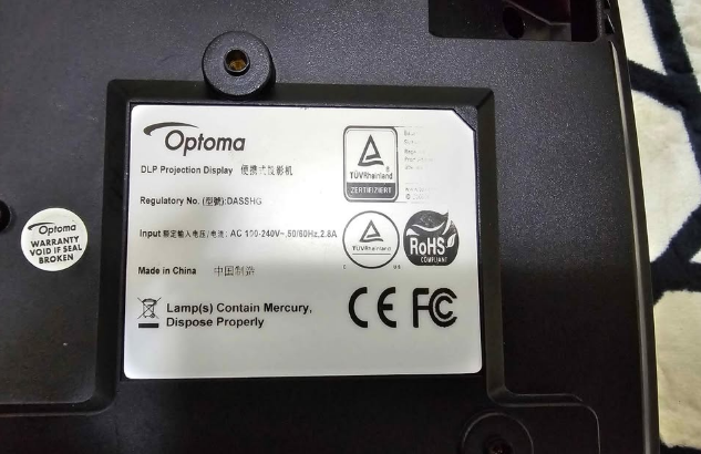 OPtoma projector for sale