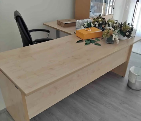 Office table for sale
