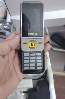 Samsung M3200 Beat edition For Sale