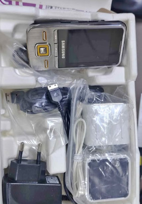Samsung M3200 Beat edition For Sale