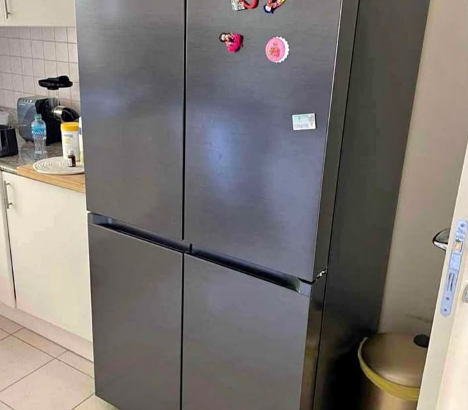 New model Samsung brand 4 door fridge and freezer
