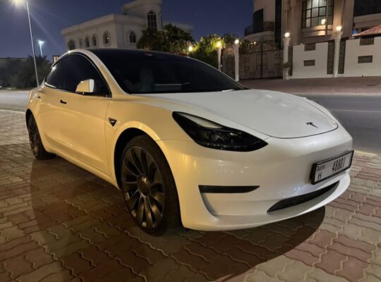 Tesla model 3 performance 2023 Gcc