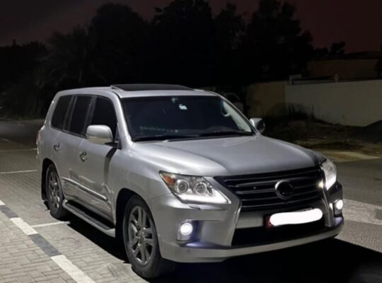 Lexus LX570 2012 Gcc full option