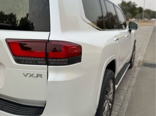 Toyota Land cruiser VXR full option 2022 for sale