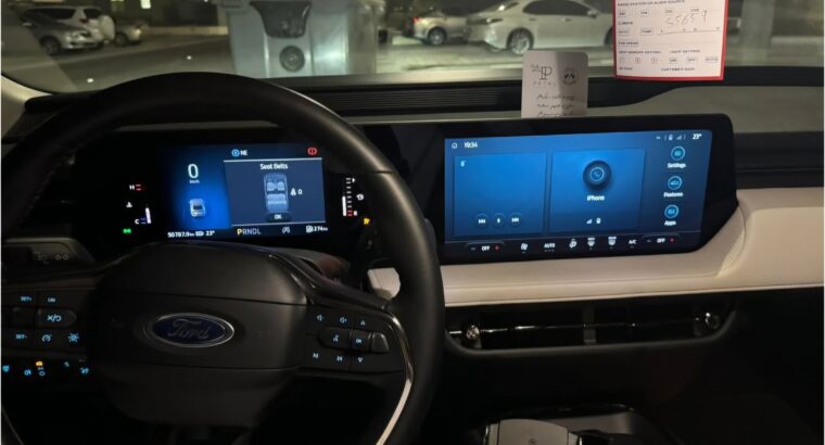 Ford Taurus 2023 Gcc in perfect condition
