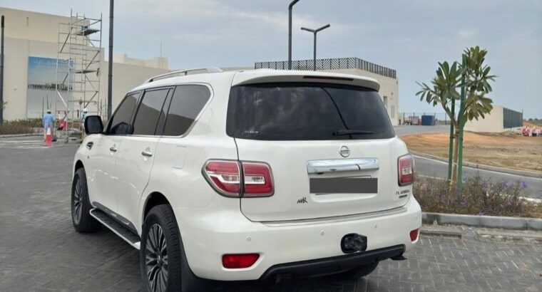 Nissan patrol platinum 2014 Gcc for sale