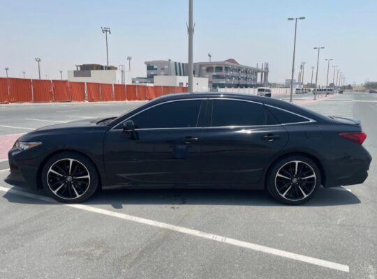 Toyota Avalon XSE 2019 USA imported