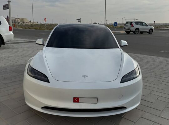 Tesla Model 3 long range 2024 Gcc for sale