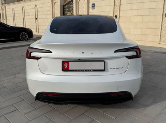 Tesla Model 3 long range 2024 Gcc for sale