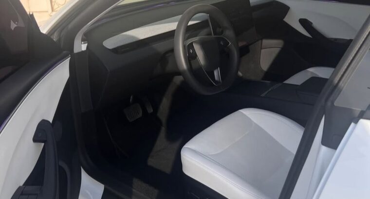 Tesla Model 3 long range 2024 Gcc for sale