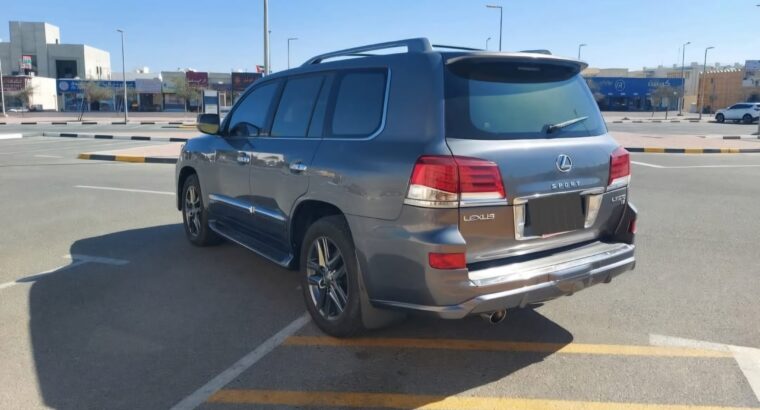 Lexus LX570s 2015 Gcc full option for sale