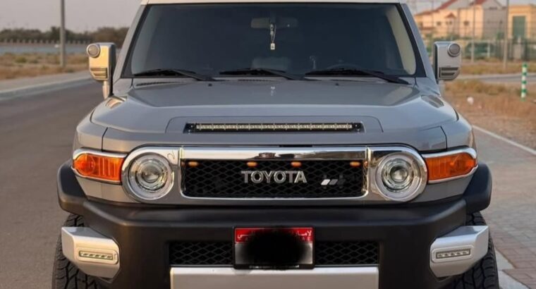 Toyota Fj Cruiser 2014 Gcc full option