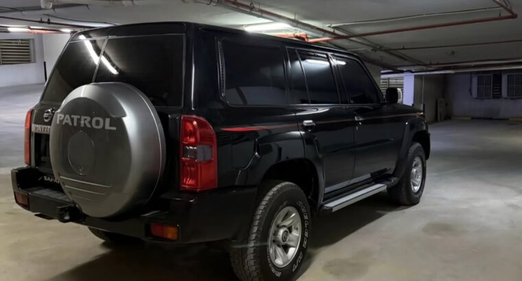 Nissan patrol safari 2023 full option Gcc