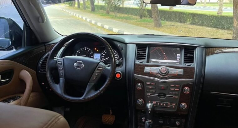 Nissan patrol platinum 2019 full option Gcc