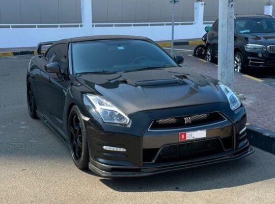 Nissan GTR 2014 Gcc fully loaded