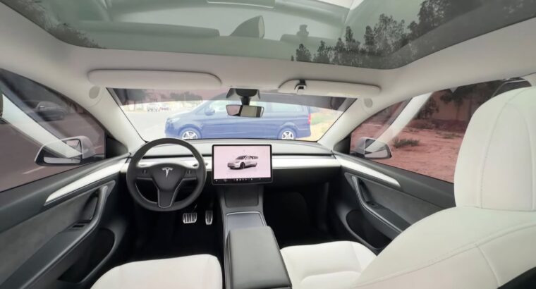Tesla model Y Long range 2022 Gcc