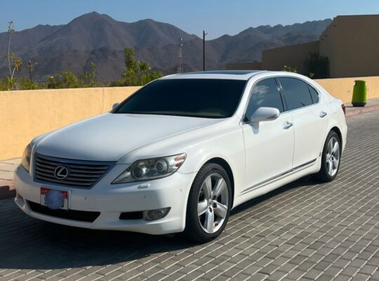 Lexus Ls460 L 2012 USA imported for sale