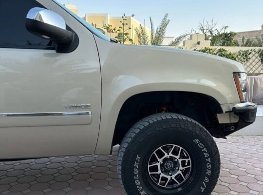 Chevrolet Tahoe LTZ 2010 Gcc for sale