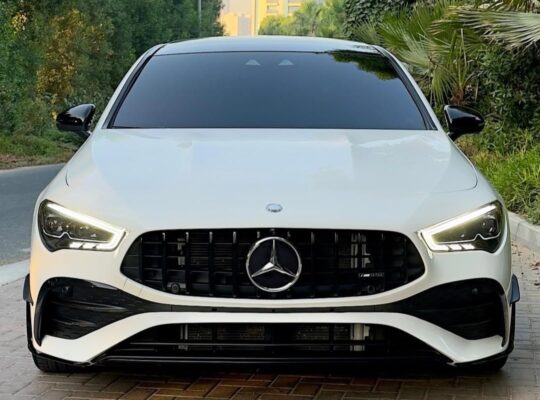 Mercedes CLA35 AMG full option 2023