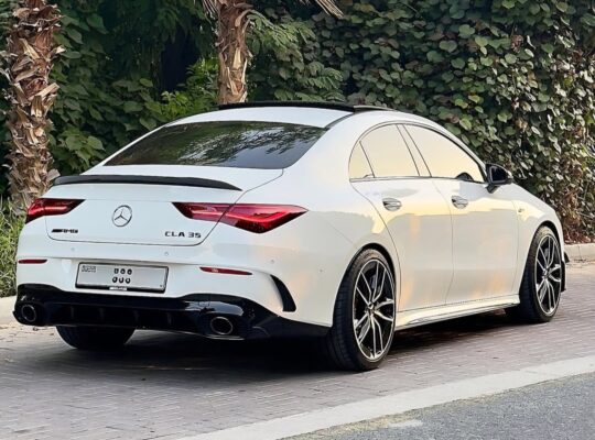 Mercedes CLA35 AMG full option 2023